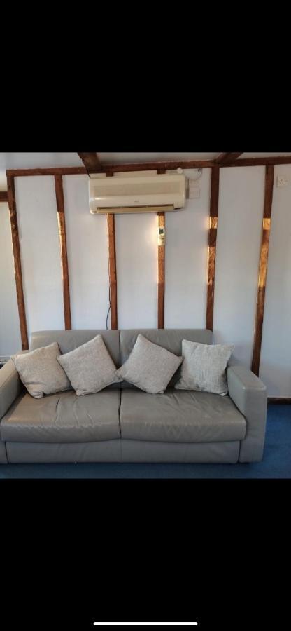 Retreats At Stansted Manor Villa Hallingbury Buitenkant foto